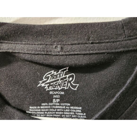 Capcom Street Fighter Black T-Shirt Size Small - Picture 3 of 4